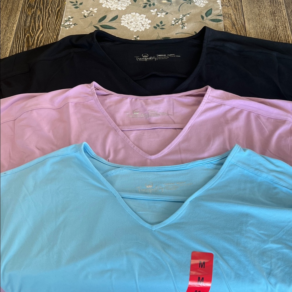 3 Pack‎ Tranquility Women's Med V-Neck Tops Black, Lavender, Blue Soft Stretchy